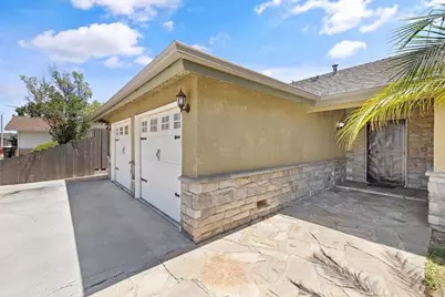 2175 Beechwood Court, Hanford, CA 93230 - Photo 5