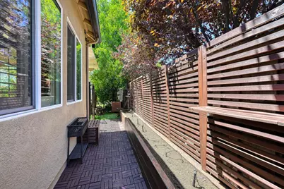 9313 Eagle Springs Place, Roseville, CA 95747 - Photo 57