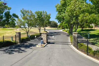 9313 Eagle Springs Place, Roseville, CA 95747 - Photo 5