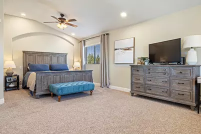 3213 Hillglen Avenue, Modesto, CA 95355 - Photo 37
