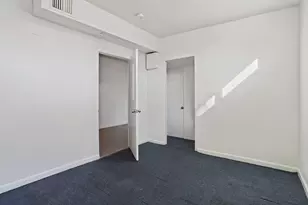 702 E Oak St, Stockton, CA 95202 - Photo 15