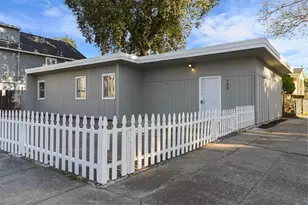 702 E Oak St, Stockton, CA 95202 - Photo 5
