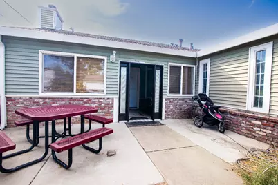 7313 Little Acorn Way, Rio Linda, CA 95673 - Photo 3