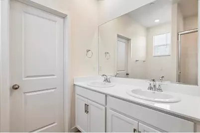 43 Daytona Ct, Sacramento, CA 95835 - Photo 13