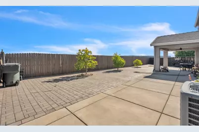 1639 Redmond Drive, Rocklin, CA 95765 - Photo 33