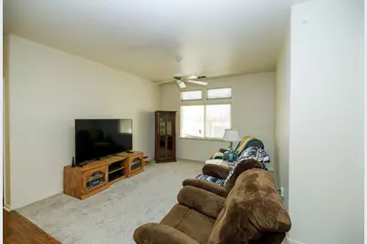3377 Four Seasons Drive, Turlock, CA 95382 - Photo 15