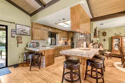 19117 Farallon Road, Madera, CA 93638 - Photo 11