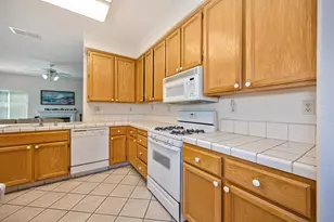 8647 Alaska Range Way, Elk Grove, CA 95624 - Photo 13