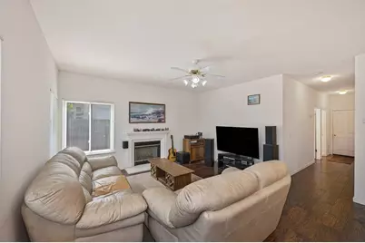 8647 Alaska Range Way, Elk Grove, CA 95624 - Photo 19