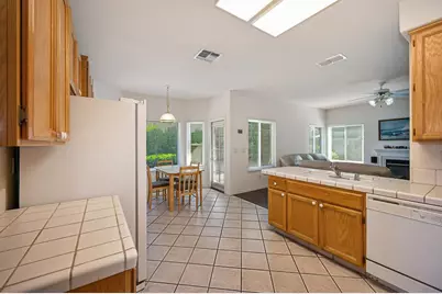 8647 Alaska Range Way, Elk Grove, CA 95624 - Photo 15