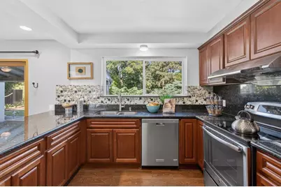 7309 Stanwood Way, Sacramento, CA 95831 - Photo 25