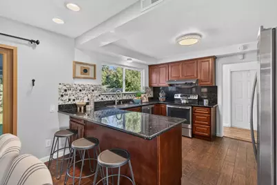 7309 Stanwood Way, Sacramento, CA 95831 - Photo 5