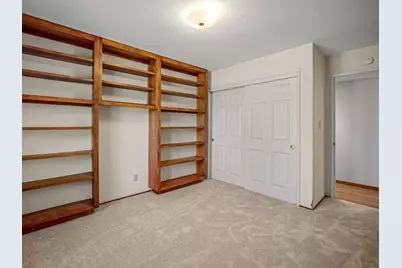 7247 Havenside Drive, Sacramento, CA 95831 - Photo 37