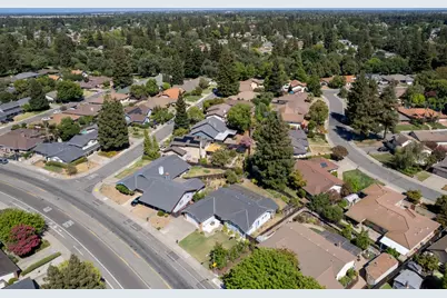 7247 Havenside Drive, Sacramento, CA 95831 - Photo 41