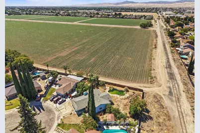 20 Yosemite Drive, Tracy, CA 95376 - Photo 15