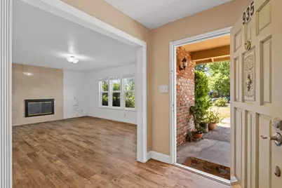 935 Springoak Way, Stockton, CA 95209 - Photo 5
