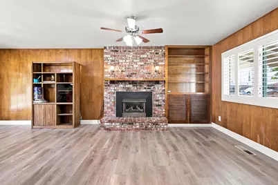 2421 Acorn Lane, Ceres, CA 95307 - Photo 9