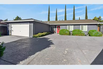 1334 Hutchinson Avenue, Stockton, CA 95210 - Photo 1