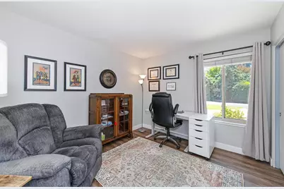 6404 Tall Tree Circle, Citrus Heights, CA 95621 - Photo 17