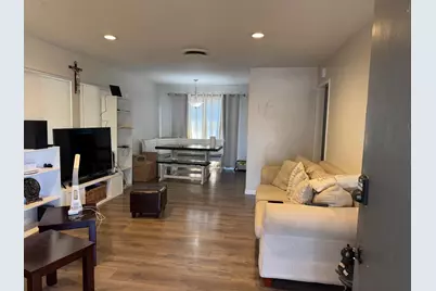 270 E Downns Street, Stockton, CA 95204 - Photo 3