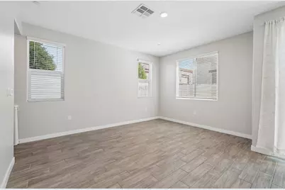 813 Lake Park Circle, Galt, CA 95632 - Photo 9
