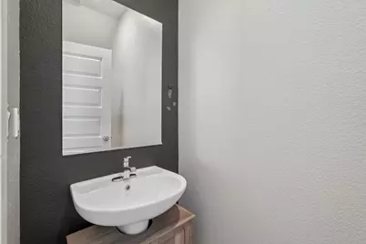 813 Lake Park Circle, Galt, CA 95632 - Photo 11