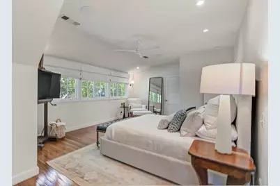 1350 41st Street, Sacramento, CA 95819 - Photo 27
