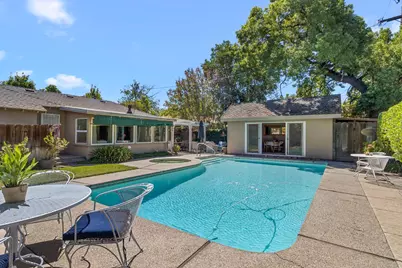 1221 Como Park Way, Modesto, CA 95350 - Photo 37