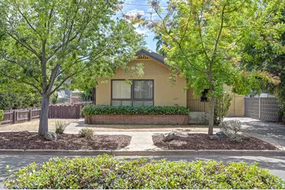 5010 San Francisco Boulevard, Sacramento, CA 95820 - Photo 1