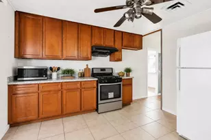 5401 48th Ave, Sacramento, CA 95823 - Photo 9