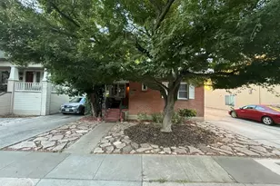 909 9th Ave, Sacramento, CA 95818 - Photo 3