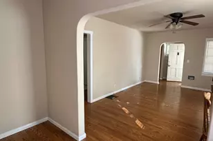 909 9th Ave, Sacramento, CA 95818 - Photo 5