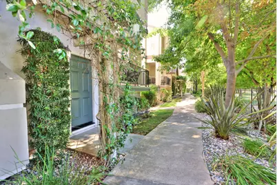 7809 Park River Oak Circle, Sacramento, CA 95831 - Photo 43