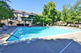 7809 Park River Oak Cir, Sacramento, CA 95831 - Photo 39