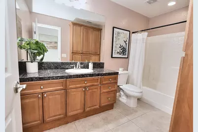 7809 Park River Oak Circle, Sacramento, CA 95831 - Photo 29