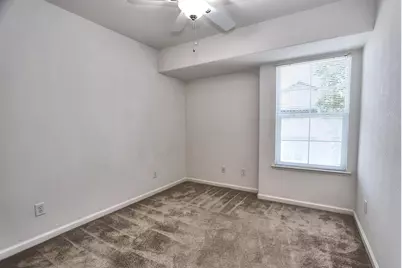 7809 Park River Oak Circle, Sacramento, CA 95831 - Photo 31