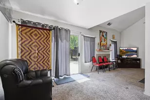 1676 Wildflower Cir, Yuba City, CA 95993 - Photo 9