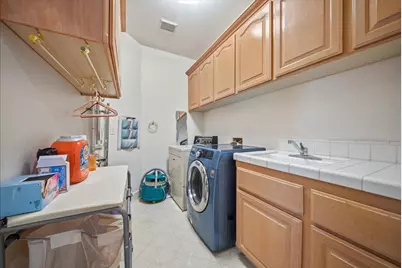 136 Tomlinson Dr, Folsom, CA 95630 - Photo 35