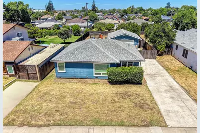 241 Mission Street, Lodi, CA 95240 - Photo 1