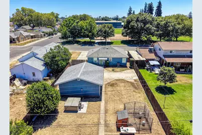241 Mission Street, Lodi, CA 95240 - Photo 41