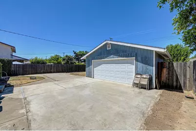 241 Mission Street, Lodi, CA 95240 - Photo 33