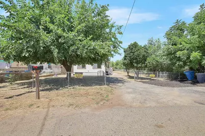 5212 Elizabeth Avenue, Olivehurst, CA 95961 - Photo 25