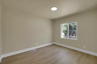 5212 Elizabeth Avenue, Olivehurst, CA 95961 - Photo 19