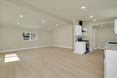 5212 Elizabeth Avenue, Olivehurst, CA 95961 - Photo 9