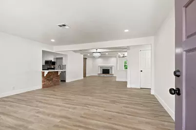 1611 Cameo Way, Modesto, CA 95350 - Photo 7