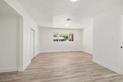 1611 Cameo Way, Modesto, CA 95350 - Photo 17