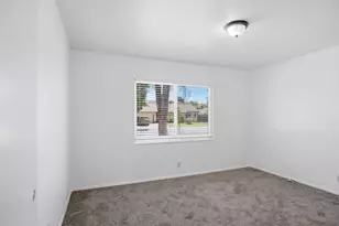 311 W Norwich Dr, Stockton, CA 95207 - Photo 11
