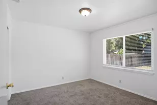 311 W Norwich Dr, Stockton, CA 95207 - Photo 9