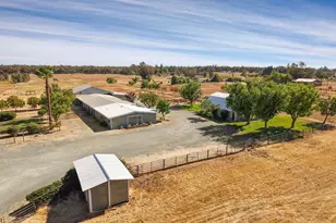 13592 Montfort Ave, Herald, CA 95638 - Photo 11