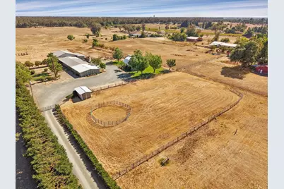 13592 Montfort Avenue, Herald, CA 95638 - Photo 9